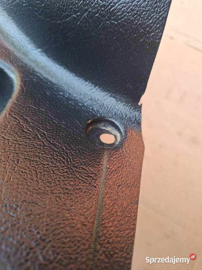 Boczki tyl tylne oslony nadkoli Fiat 126p Maluch osobowe Strzelce Opolskie