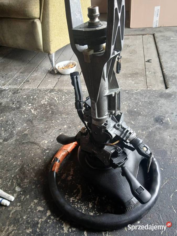 Stacyjka 2x Kluczyk BMW 5 E39 1095823 małopolskie Radłów