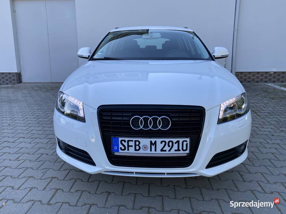 Audi A3 14 TFSI reflektory ksenonowe sprzedam