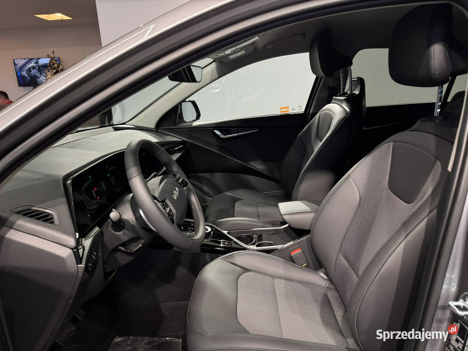 Kia Niro Nowy VAT 23 L 16GDI HEV 136 DCT 2025 r relingi dachowe Samochody osobowe Myślenice