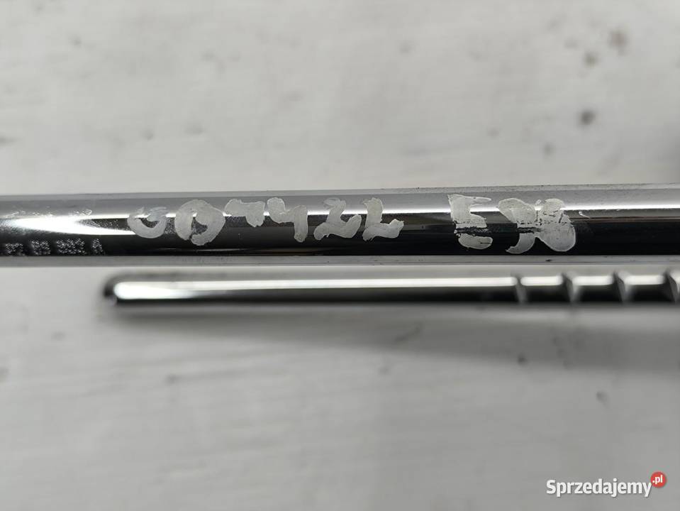 ZAGŁÓWEK TYŁ BMW E90 osobowe wielkopolskie