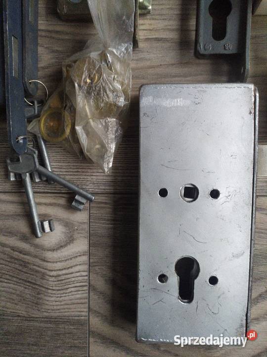 Zamki drzwiowe meblowe Zielona Góra sprzedam