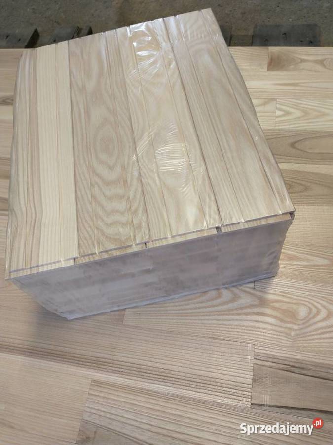 Parkiet Jesionowy Kolor KLI 16x70x300mm Biała Podlaska