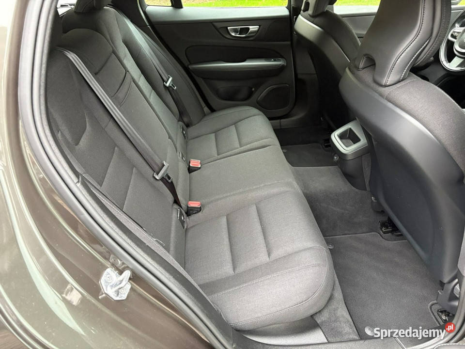 Volvo V60 20 benzyna Podgrzewane fotele i kamera cofania