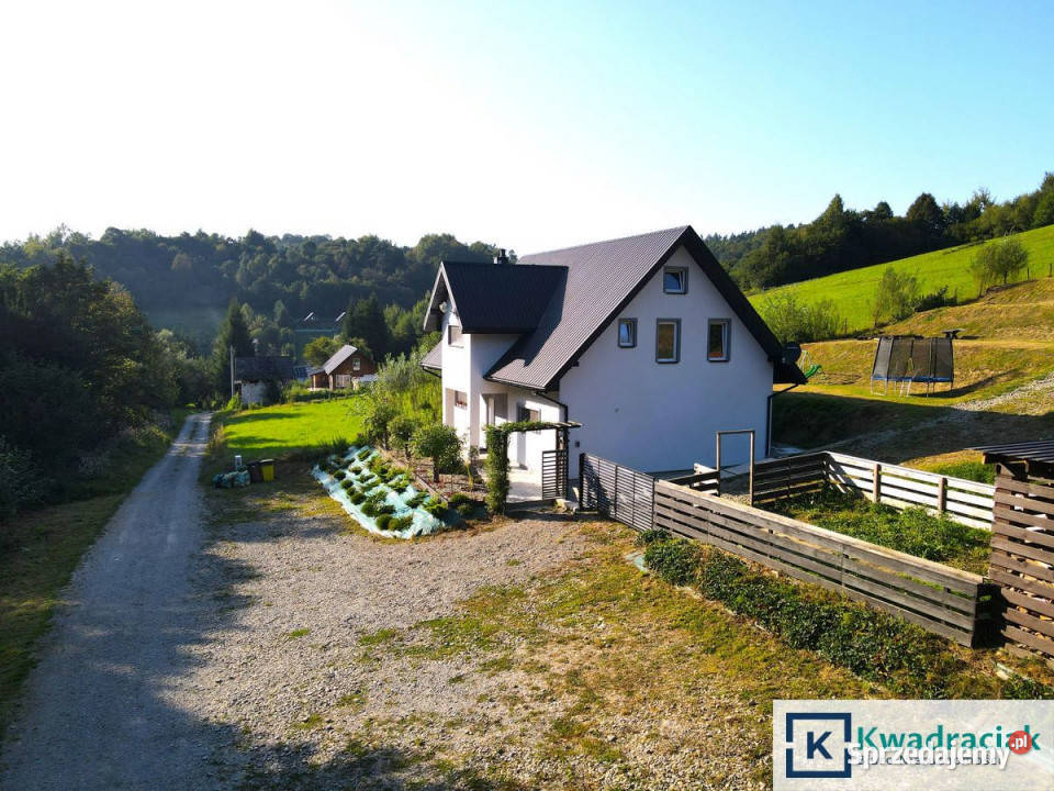 Dom wolnostojący na sprzedaż 158m2 Bóbrka