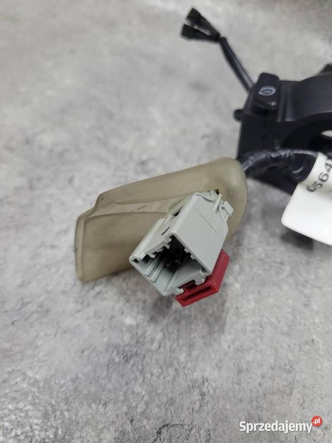 Honda CBR 650R 650 R 2123 OEM przełącznik prawy Nowy Tomyśl