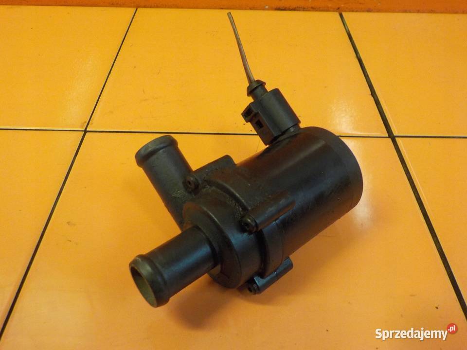 A3 8P GOLF PASSAT 20 TFSI 07r 200 AXX pompa wody mazowieckie Suków