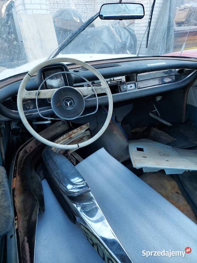 Mercedes w110 do renowacji 190 benzyna Warszawa