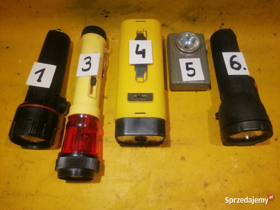 latarka PRL na baterie