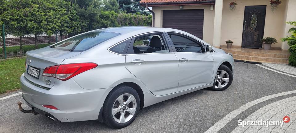 OKAZJA HYUNDAI I40 SEDAN 17CRDI SALONPL LED ASR (kontrola trakcji) Wrocław