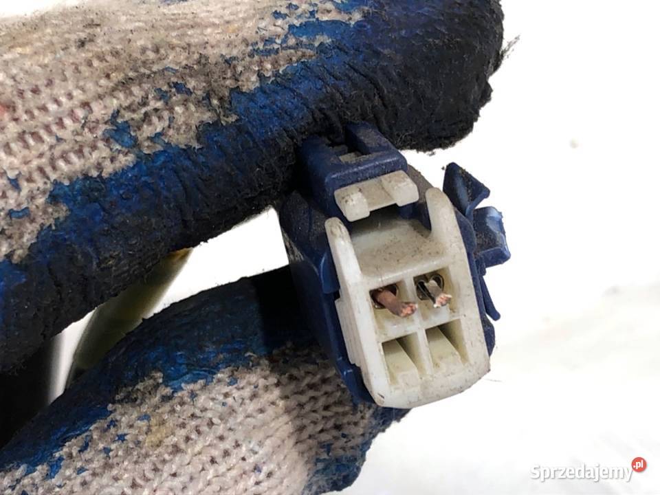 ZAMEK KLAPY TYŁ TOYOTA YARIS II Hatchback 0514