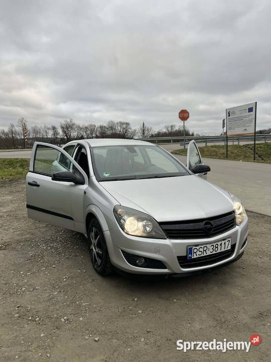 Opel Astra H AutomatNiemcy swieżo sprowadzony16 Czudec