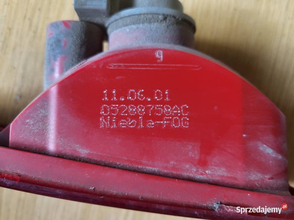lampa światło przeciwmgielne tylne Chrysler PT Kliczków