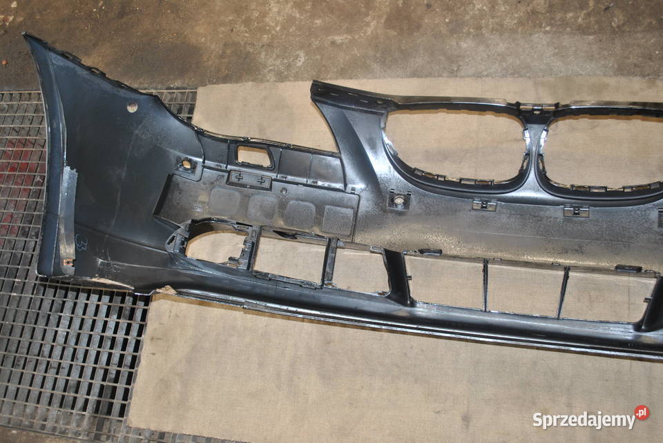 Zderzak Przedni BMW E60 E61 PRZEDLIFT PDC Zderzaki Motoryzacja Poręba