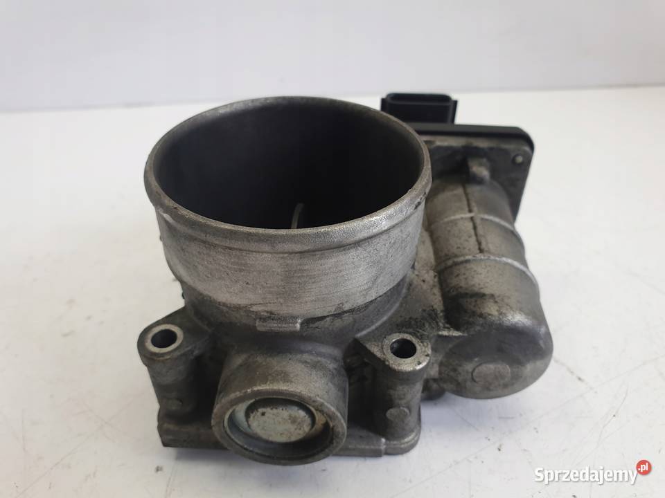 Opel Vectra C 30 CDTI V6 PRZEPUSTNICA RMA60603A Janów