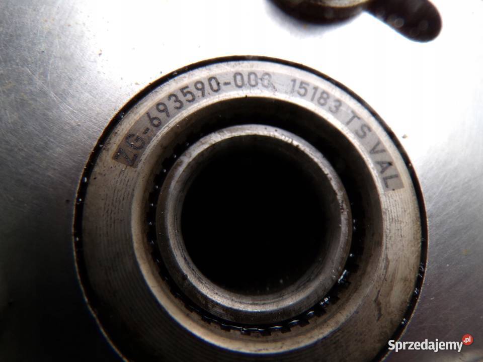 OPEL ASTRA K 16 CDTI wałek rozrządu ZG693590000 sprzedam