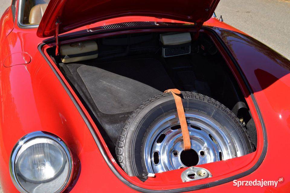 Wynajem Samochodu 1965 Porsche Carrera GT na Raszyn