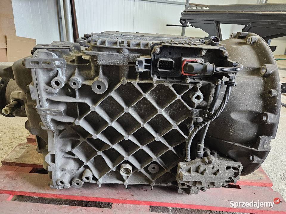 Skrzynia biegów automat Volvo FH4 17r AT2612F Igołomia