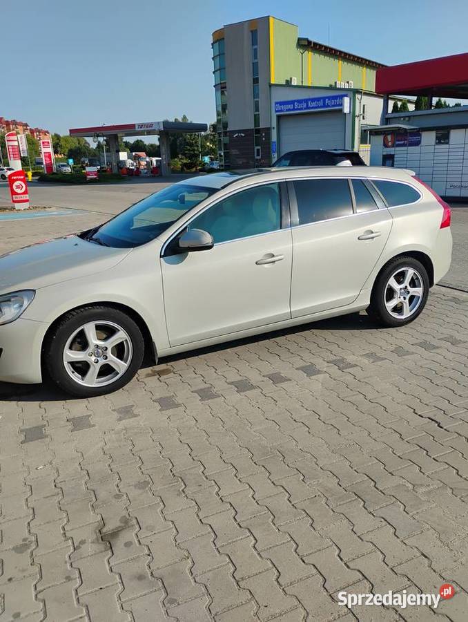 Volvo v60 16 edrive system Start-Stop Śrem