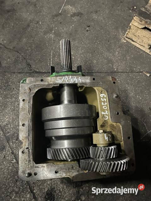 John Deere przystawka przedniego napędu 534424 wielkopolskie Jastrzębniki sprzedam