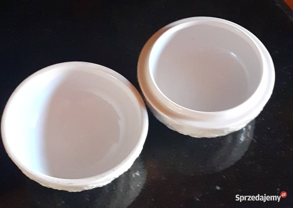 Miśnia biale puzderko porcelanowe Prusim sprzedam