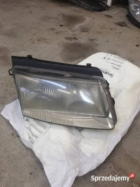 Lampa przód prawa Passat b5 lampy przednie Trzemeszno sprzedam