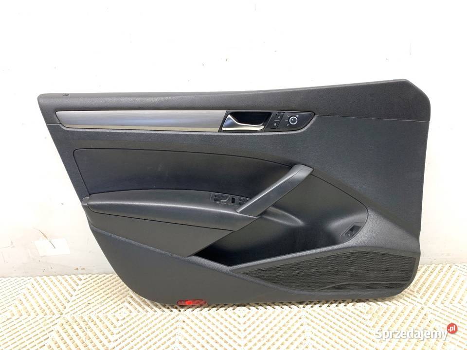 BOCZEK DRZWI LEWY PRZÓD VW PASSAT B7