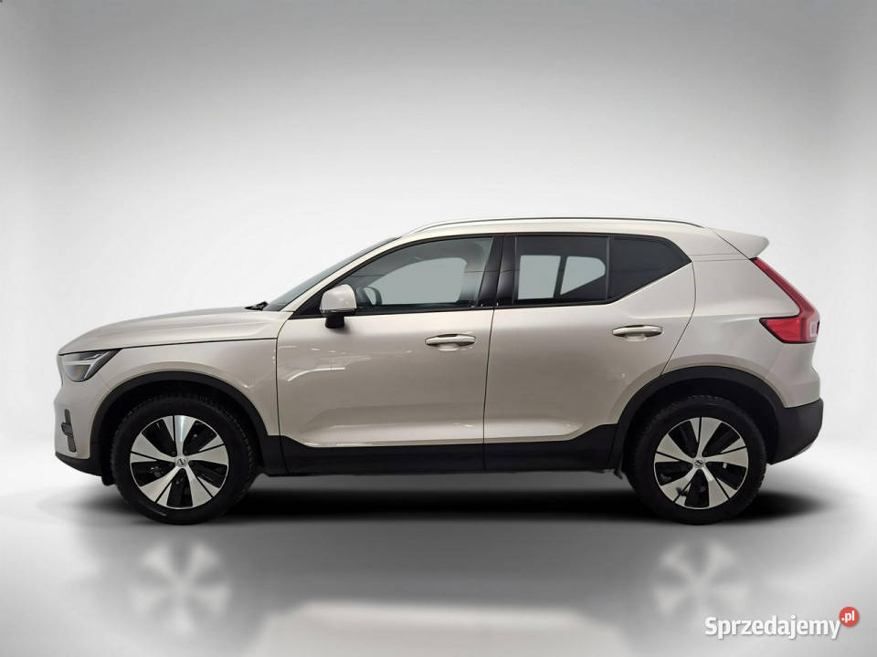 Volvo XC 40 Core aut Z Polskiego Salonu Faktura wielofunkcyjna kierownica Warszawa sprzedam