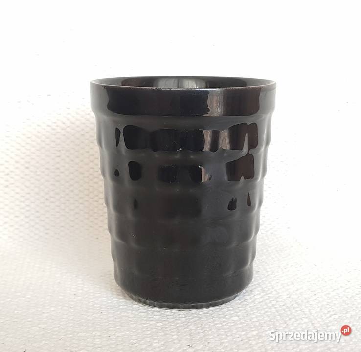 Porcelit Pruszków kubek Irenka czarny uszkodzony