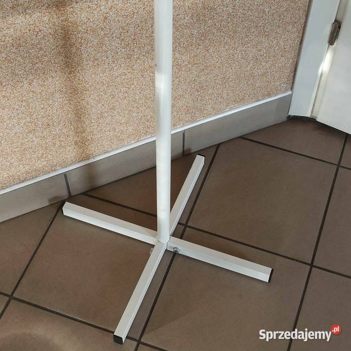 Stojak obrotowy na widokówki kartki pocztowe Mrzezino