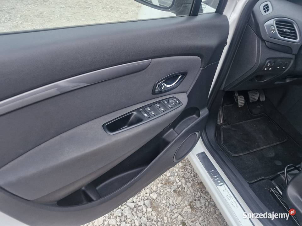 Sprzedam Renault Scenic 2015 15 diesel