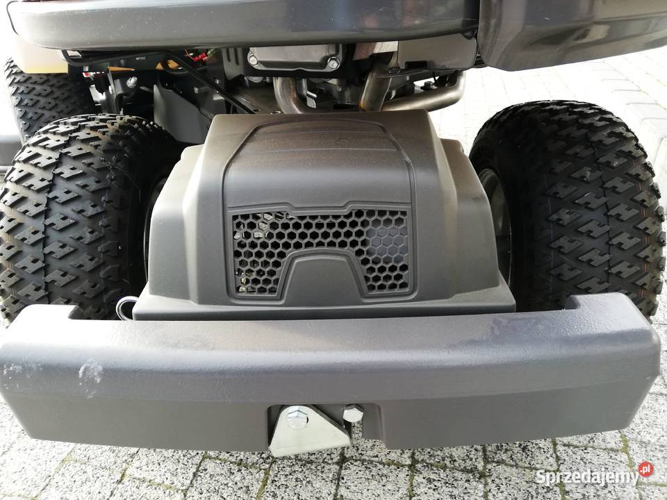 Powystawowy traktor Husqvarna R316TX pług