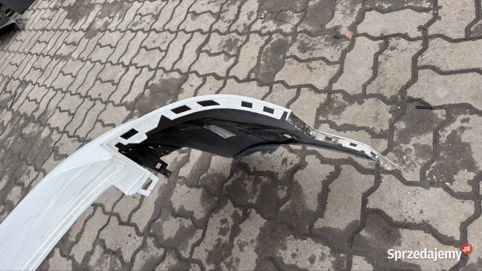 Volkswagen touran 2 zderzak tył osobowe mazowieckie Halinów