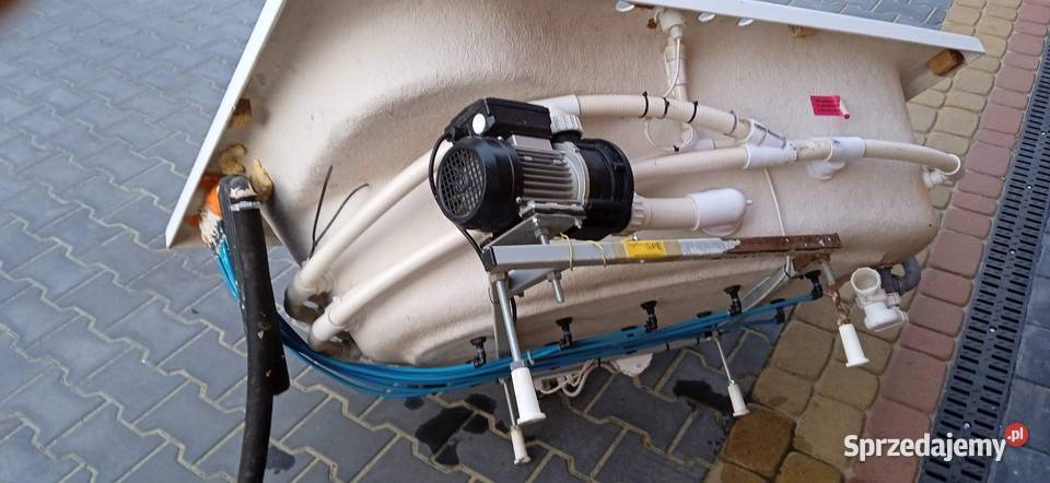 Wanna narożna z hydromasażemSprawna Jasieniec