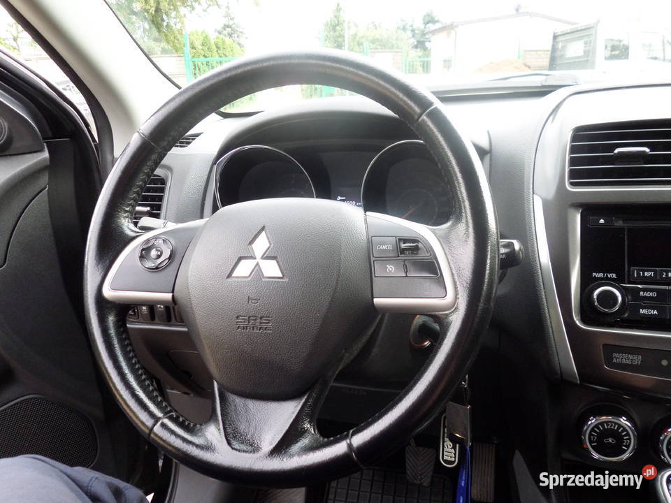 Na sprzedaż posiadam Mitsubishi ASX jestem 246700km Poznań