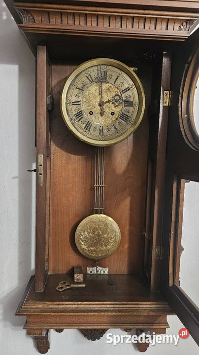 Zegar zabytkowy przywieziony ze Lwowa w 1945 Katowice sprzedam