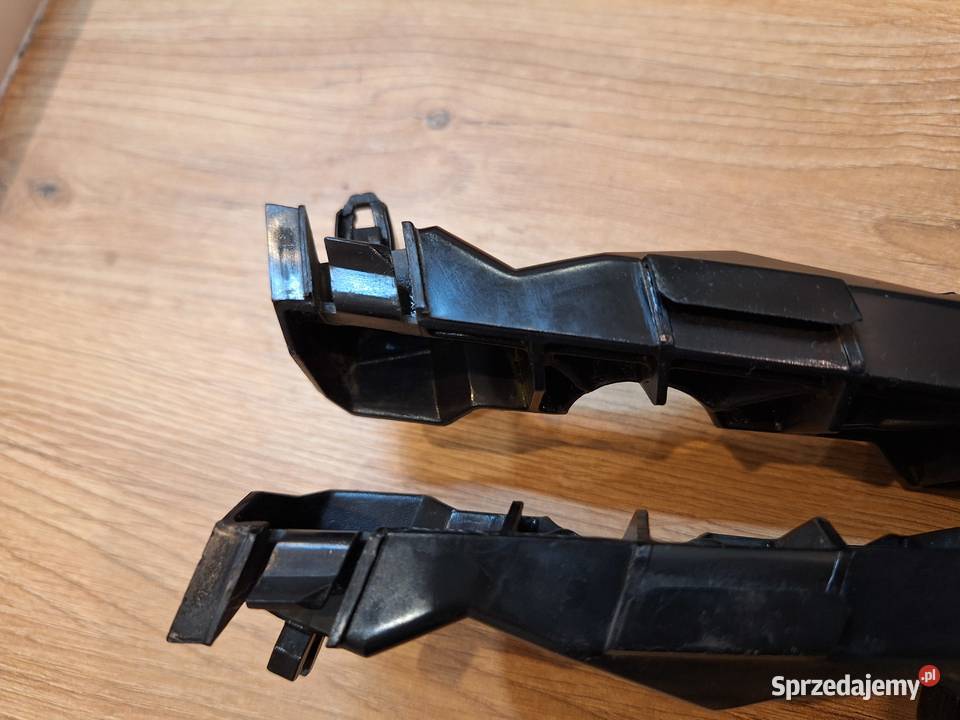 Lexus RX II mocowanie ślizg zderzaka lewy Toruń