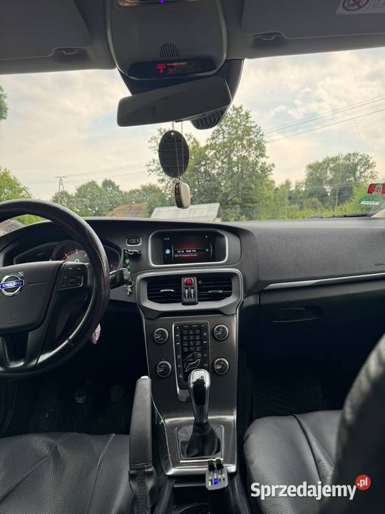 Volvo v40 190KM Stary Dzików sprzedam