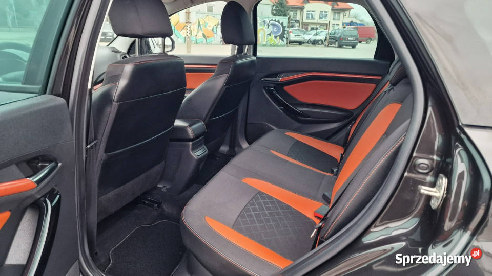 Lada Vesta 16i 16V Cross Automat Navi Kamera łódzkie