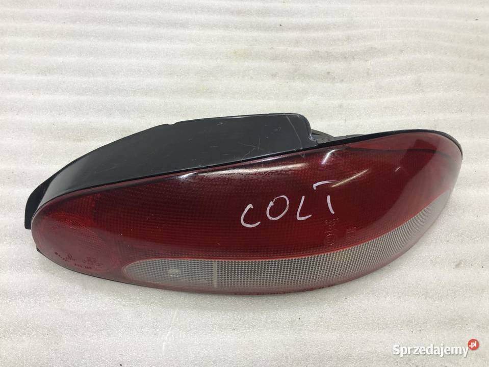 LAMPA PRAWY TYŁ MITSUBISHI COLT IV 0431568 sprzedam