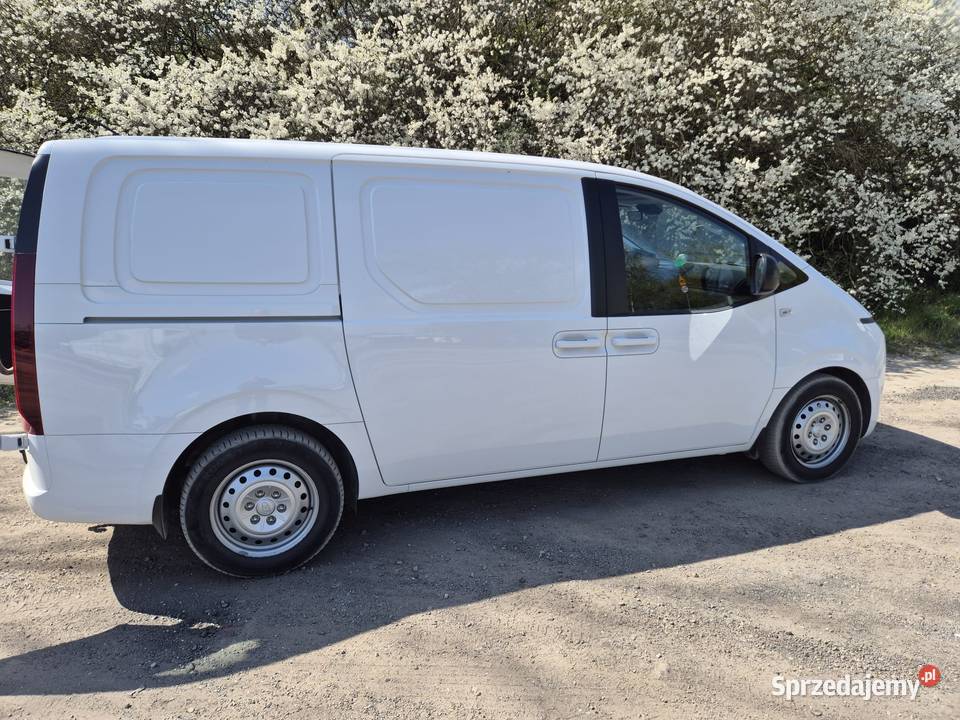 Hyundai Staria Cargo na gwarancji Poznań