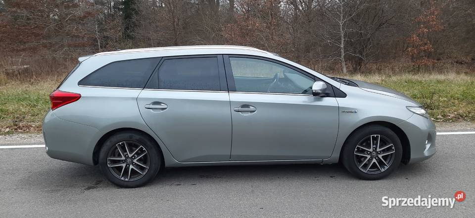 yota Auris 18 Hybryda 2014r 173 Kamera HandsFree aluminiowe felgi świętokrzyskie Skarżysko-Kamienna