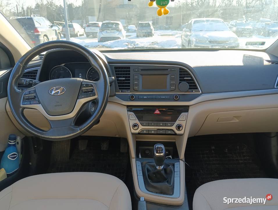 Hyundai Elantra 2016 Pierwsza rejestracja 2017 łódzkie Łódź sprzedam