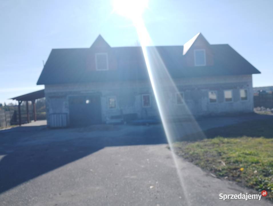 Działka z budynkiem gospodarczym 1400m2 sprzedam