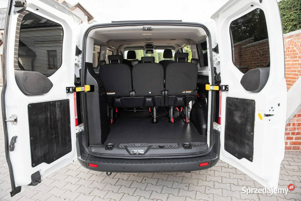 Ford Transit Custom LONG 8 osobowy 20TDCI 130 diesel Transit  Custom Zwoleń