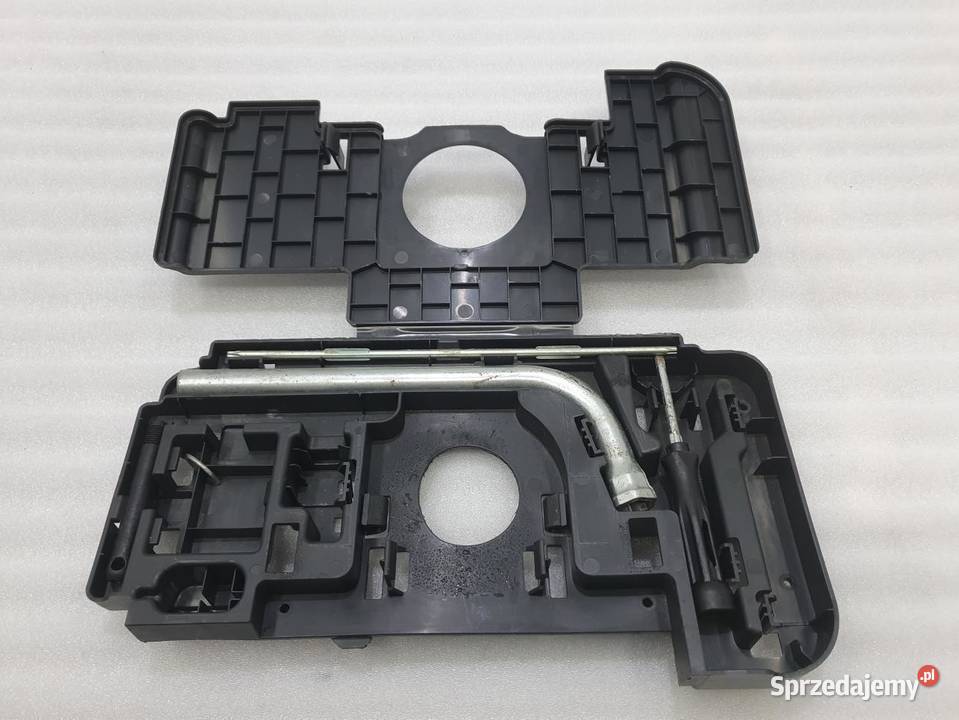 ZESTAW NAPRAWCZY AUDI A5 8T SPORTBACK 8T8813685 Apteczki, gaśnice, trójkąty