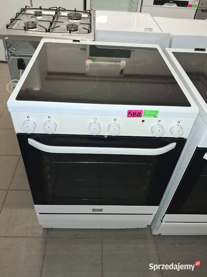 KUCHENKA ELEKTRYCZNA Z BLATEM CERAMICZNYM