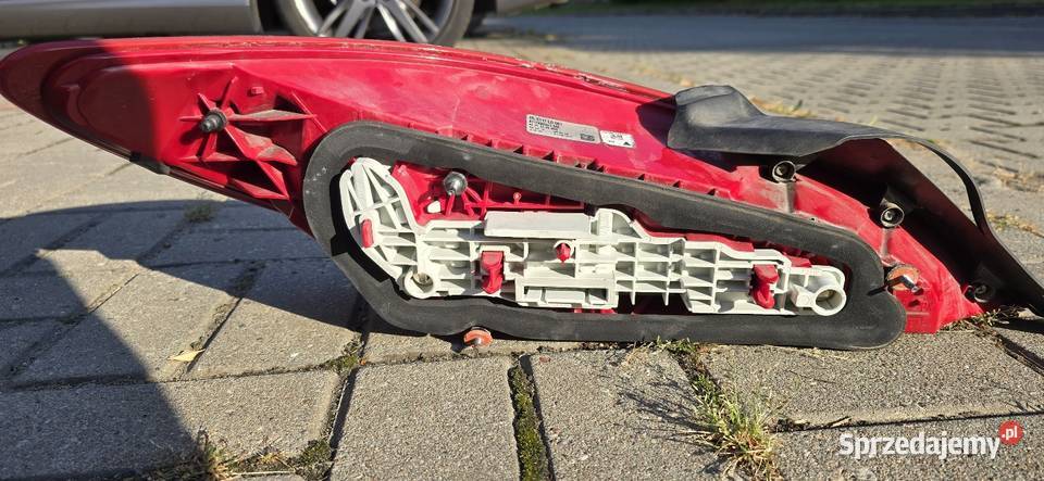 LAMPA TYLNA MERCEDES CLA C250 4MATIC Rok produkcji 2016 Motoryzacja Włocławek