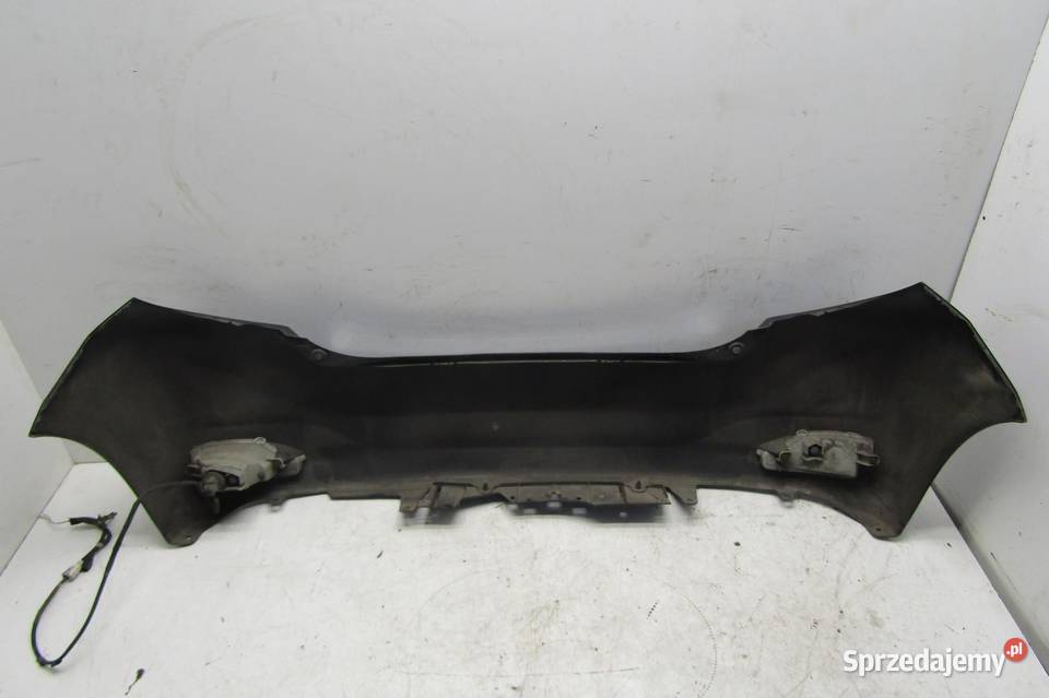 ZDERZAK TYLNY TYŁ 209 TOYOTA YARIS III 00214 sprzedam