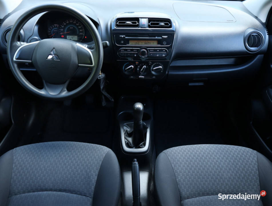Mitsubishi Space Star 10 MIVEC światła przeciwmgielne Piaseczno